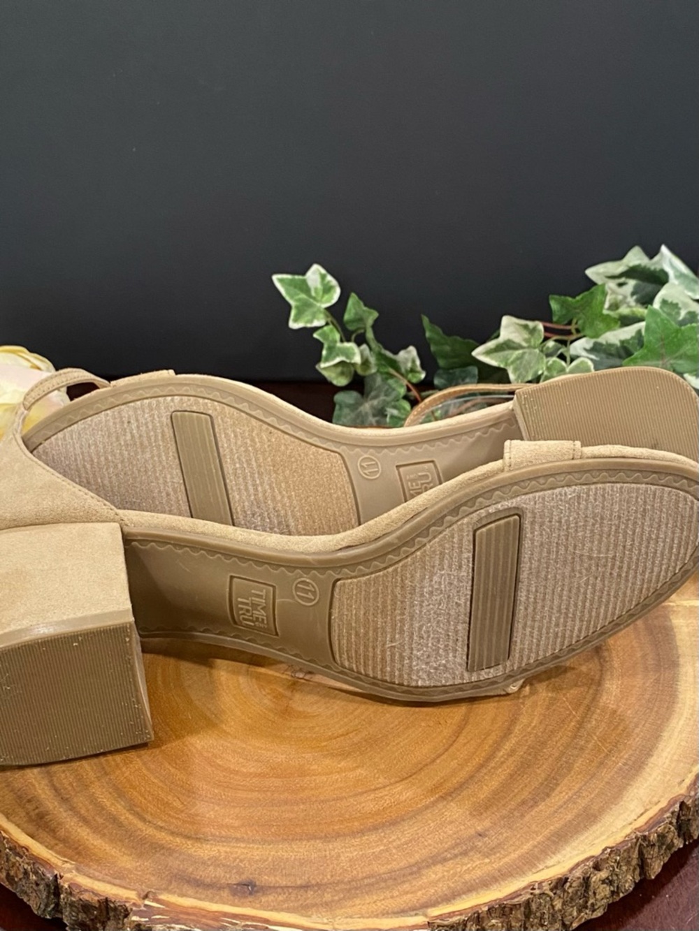 Time and Tru Women's Dressy Ankle-Strap Block Heel Beige Sandals 11M - Picture 7 of 9